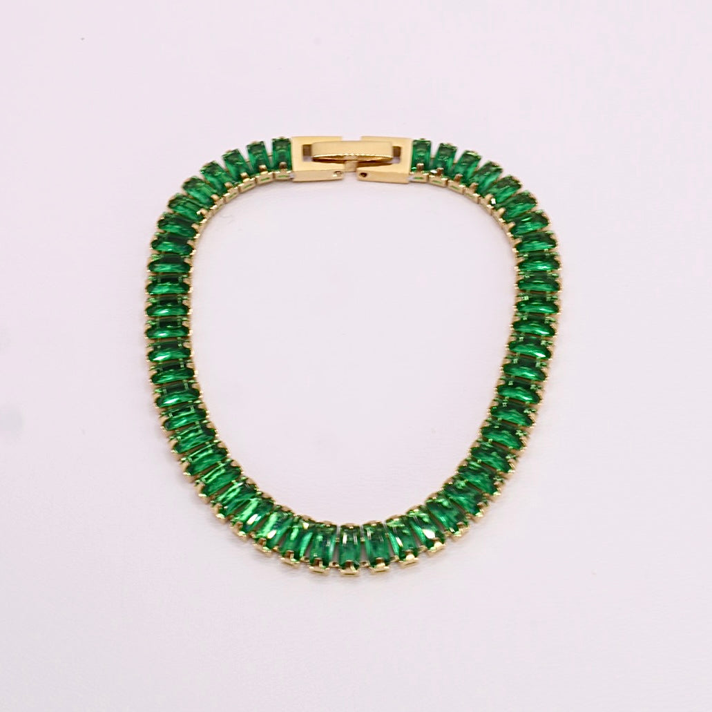 18K Gold Tennis Bracelet in Emerald