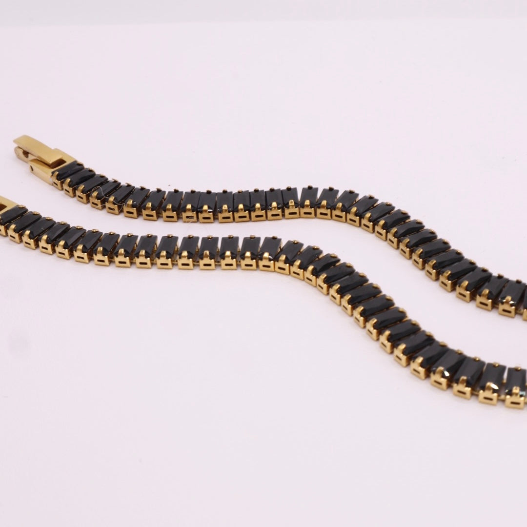 18K Gold Tennis Bracelet in Onyx