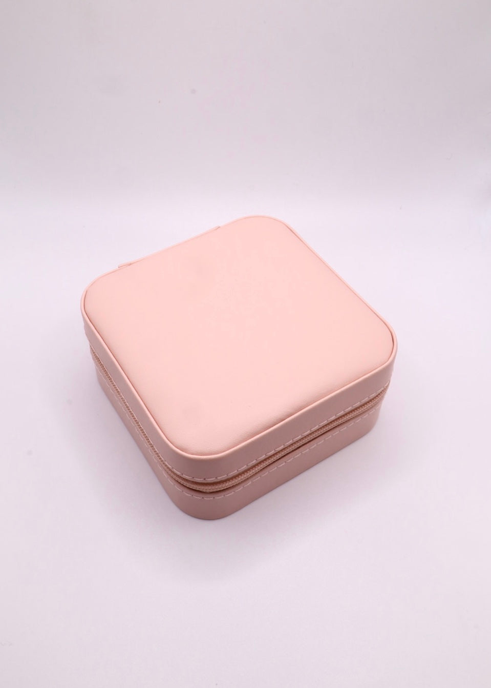 Rosalie Jewelry Case in Matte Pink